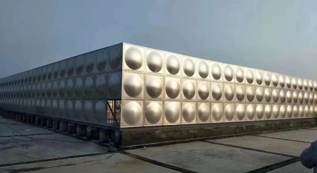 這4種供水方案你家小區(qū)用的是哪種？來(lái)看看這些年二次供水的發(fā)展史-