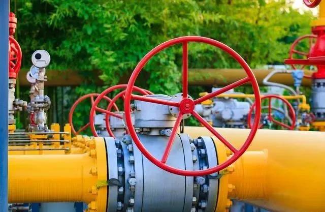 閥門不是隨便買越便宜越好，符合現(xiàn)場管路要求最重要-